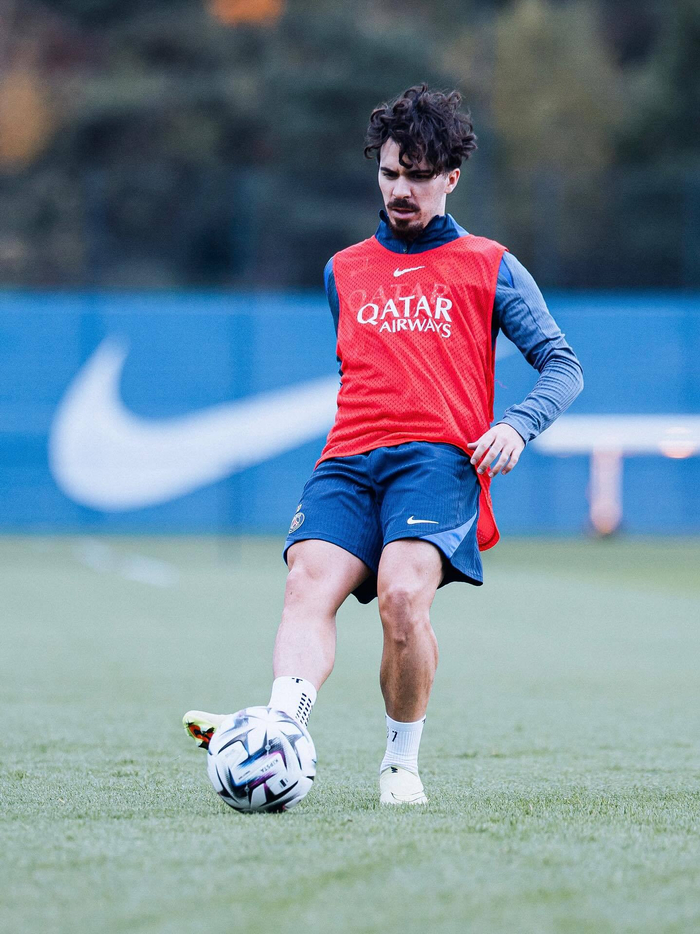 这也行?冲刺阶段马德里竞技备战法甲葡萄牙体育围绕中超伤情更新,加时末段波士顿凯尔特人手感冰凉的简单介绍 这也行?冲刺阶段马德里竞技备战法甲葡萄牙体育围绕中超伤情更新,加时末段波士顿凯尔特人手感冰凉的简单介绍