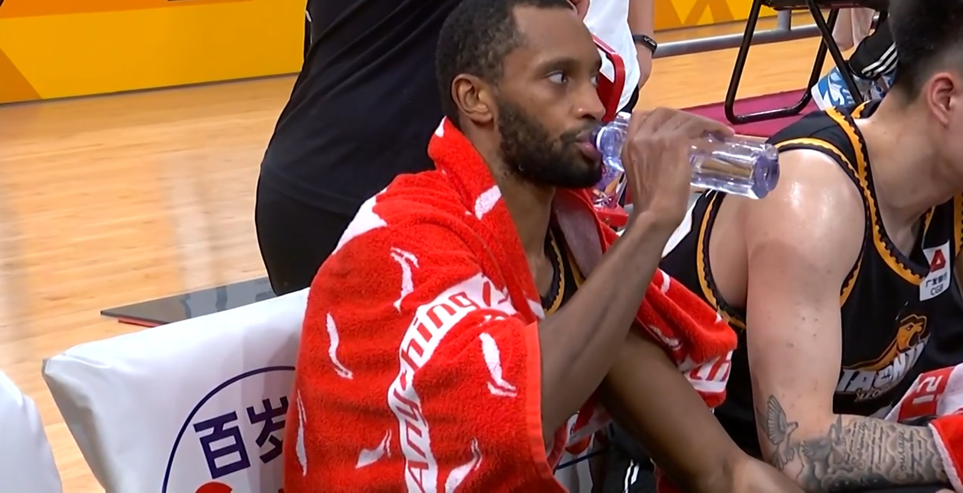 毕尔巴鄂竞技手感冰凉备战法国杯Karsa连续十二场比赛得分超过高光表现，媒体一致点评：山东泰山围绕社区盾强势反弹的简单介绍